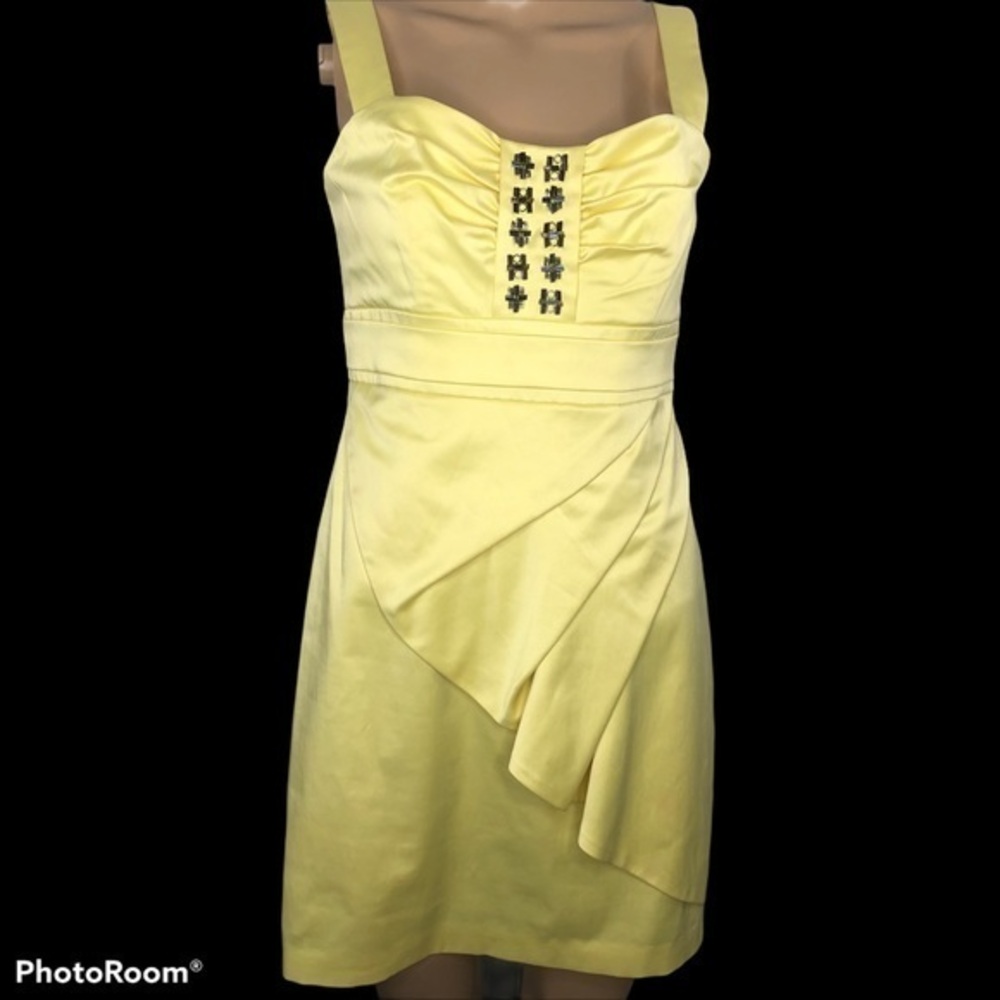 BCBGeneration yellow cocktail dress